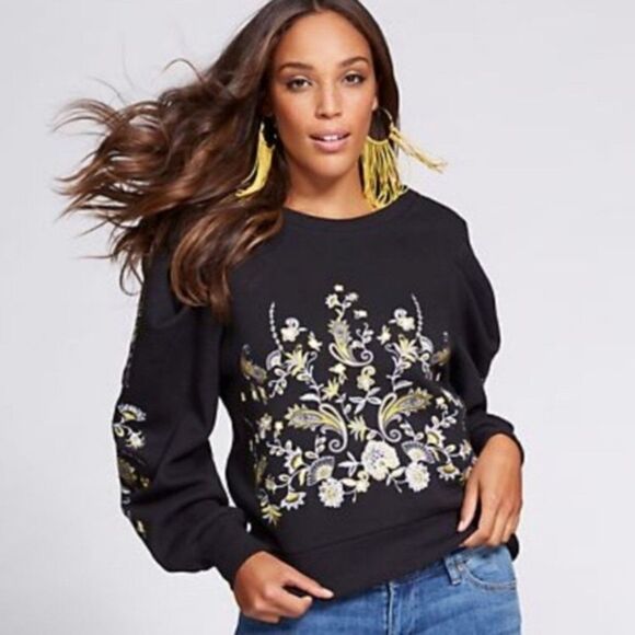 Gabrielle Union New York & Company Black Metallic Embroidered Boho Sweatshirt - Picture 1 of 10